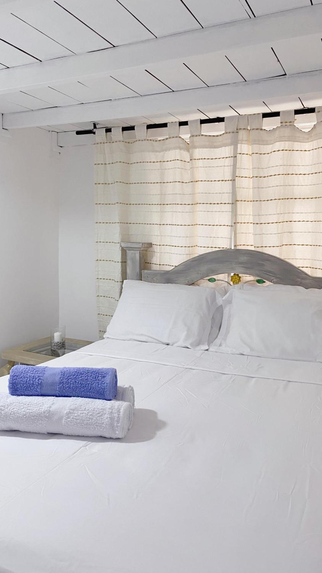 In Old Apto 2c * Cartagena